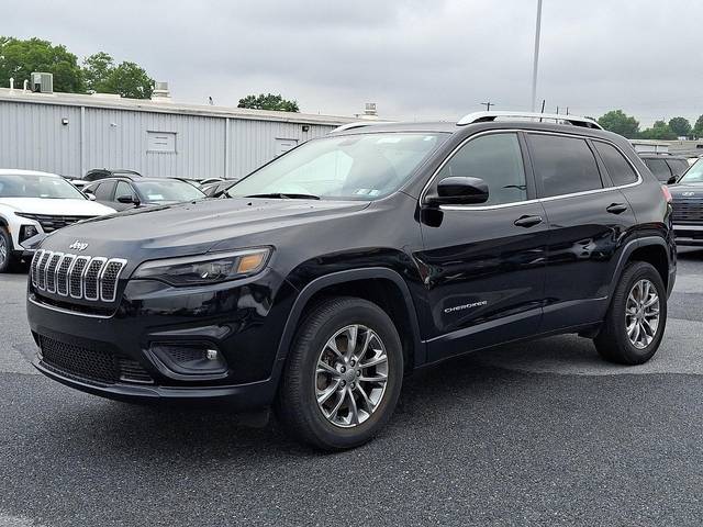 2019 Jeep Cherokee Latitude Plus 4WD photo