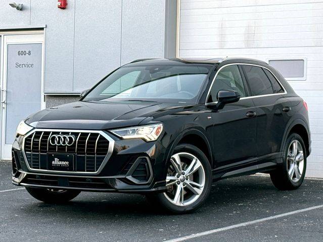 2019 Audi Q3 S line Premium Plus AWD photo