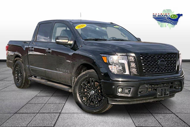 2019 Nissan Titan SV 4WD photo