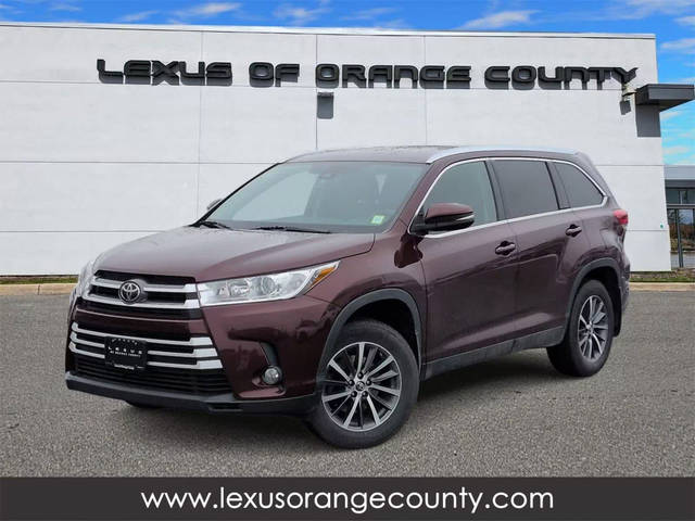 2019 Toyota Highlander XLE AWD photo