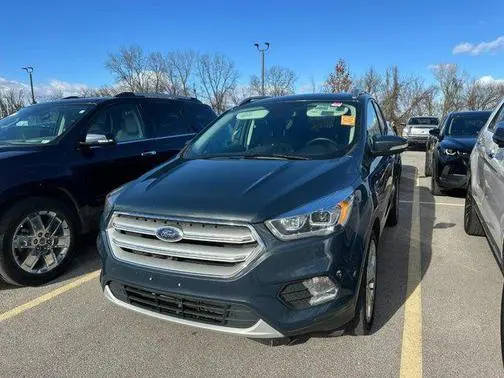 2019 Ford Escape Titanium 4WD photo