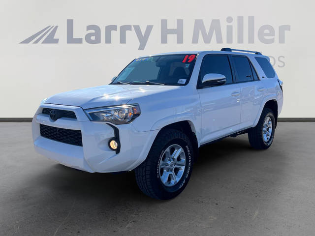 2019 Toyota 4Runner SR5 Premium 4WD photo