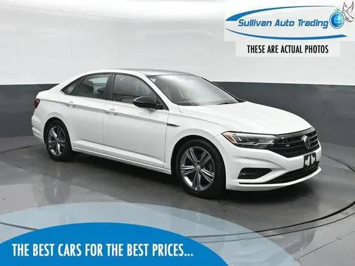 2019 Volkswagen Jetta R-Line FWD photo