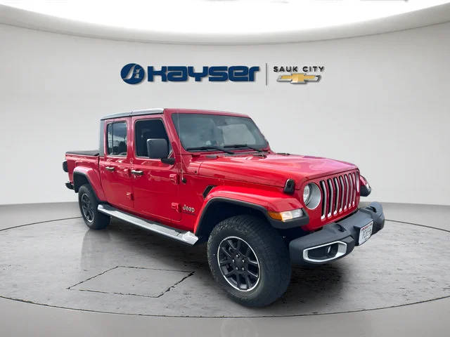 2020 Jeep Gladiator Overland 4WD photo