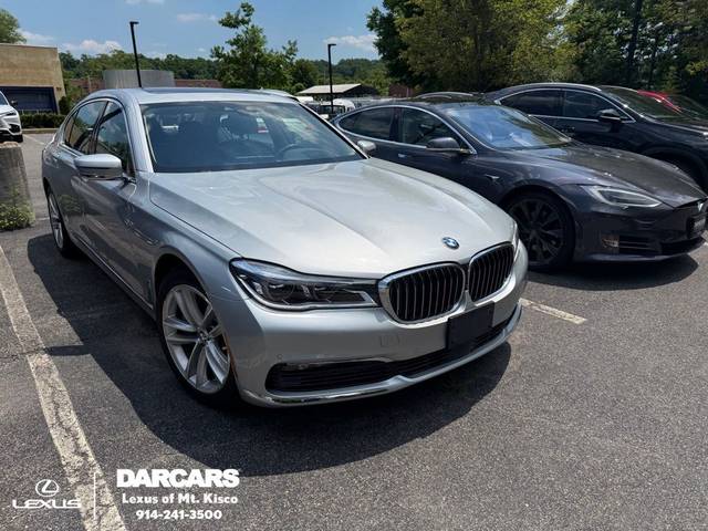 2016 BMW 7 Series 750i xDrive AWD photo