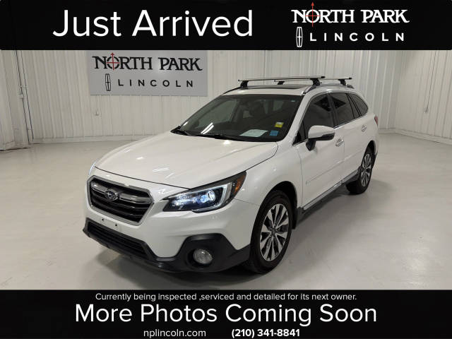 2019 Subaru Outback Touring AWD photo