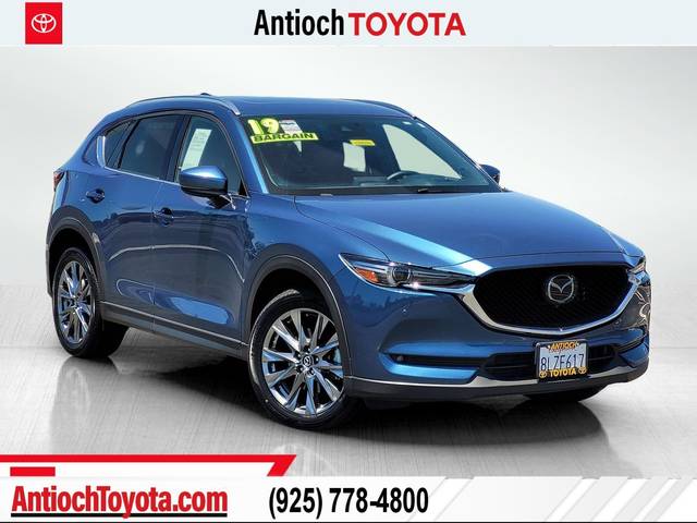 2019 Mazda CX-5 Signature AWD photo