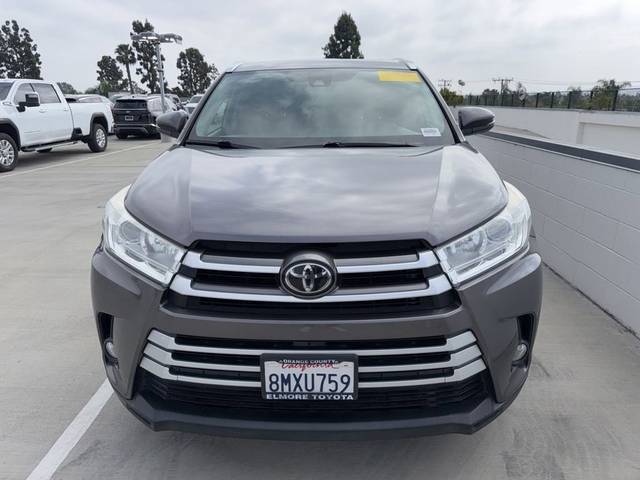 2019 Toyota Highlander XLE FWD photo