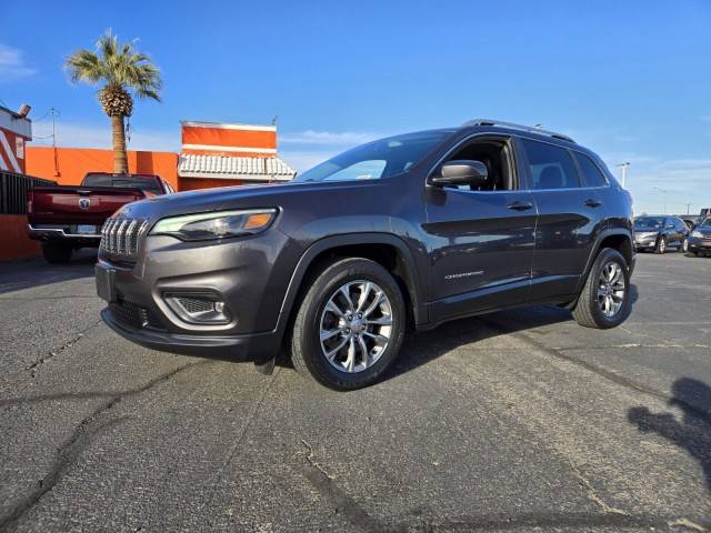 2019 Jeep Cherokee Latitude Plus FWD photo