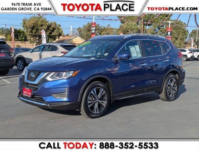 2019 Nissan Rogue SV FWD photo