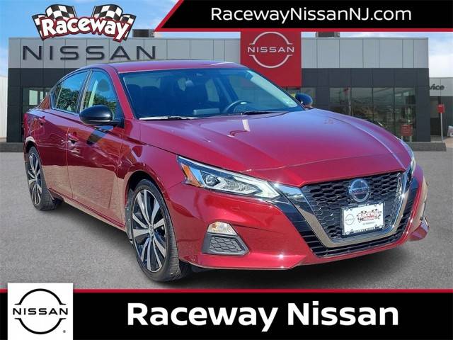 2020 Nissan Altima 2.5 SR FWD photo