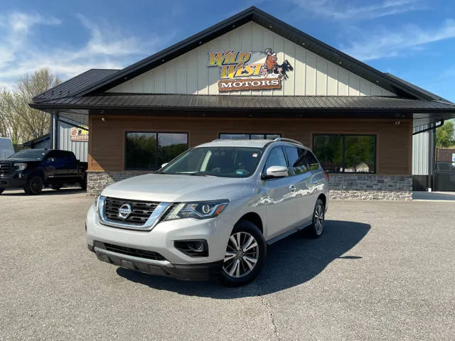 2019 Nissan Pathfinder S 4WD photo