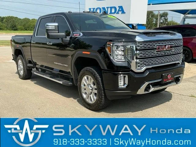 2020 GMC Sierra 2500HD Denali 4WD photo