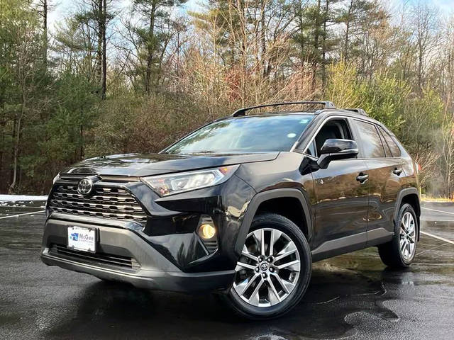 2019 Toyota RAV4 XLE Premium AWD photo