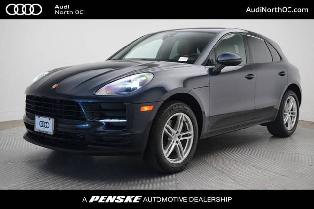 2019 Porsche Macan AWD photo