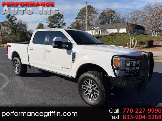 2017 Ford F-250 Super Duty Lariat 4WD photo