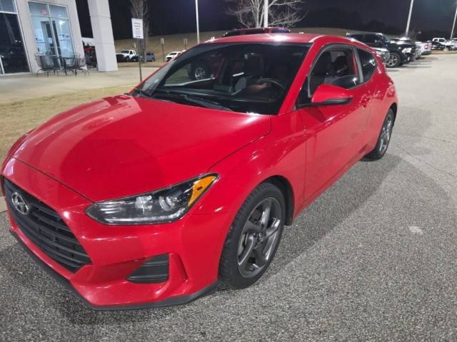 2020 Hyundai Veloster 2.0 FWD photo