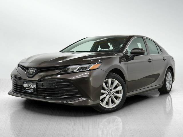 2019 Toyota Camry LE FWD photo