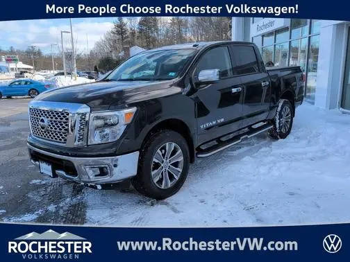 2019 Nissan Titan SL 4WD photo