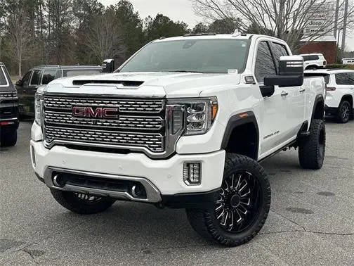 2020 GMC Sierra 2500HD Denali 4WD photo
