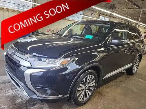 2019 Mitsubishi Outlander ES FWD photo