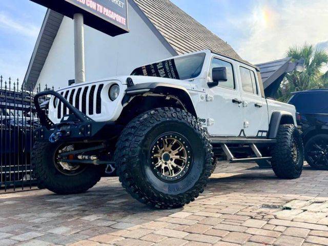 2020 Jeep Gladiator Sport S 4WD photo