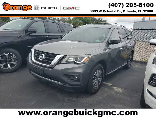 2019 Nissan Pathfinder S FWD photo