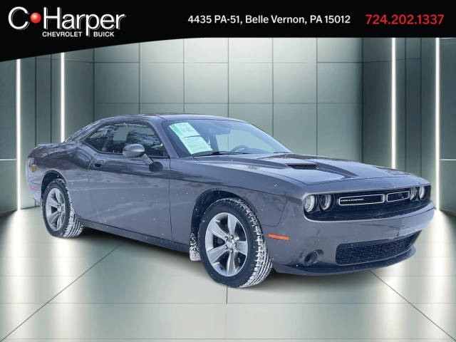 2019 Dodge Challenger SXT RWD photo