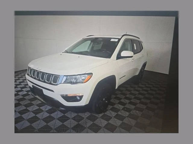2019 Jeep Compass Latitude 4WD photo