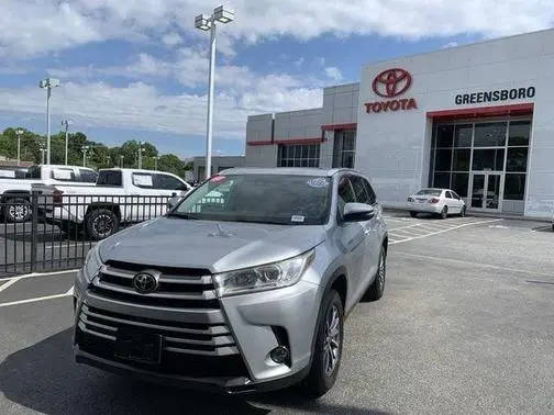 2019 Toyota Highlander XLE FWD photo