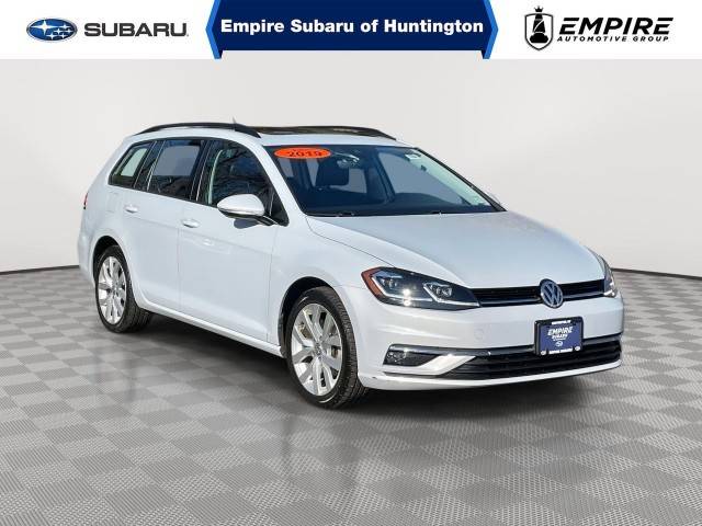 2019 Volkswagen Golf SportWagen SE FWD photo