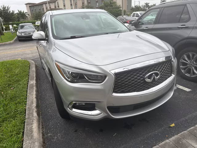 2020 Infiniti QX60 PURE FWD photo