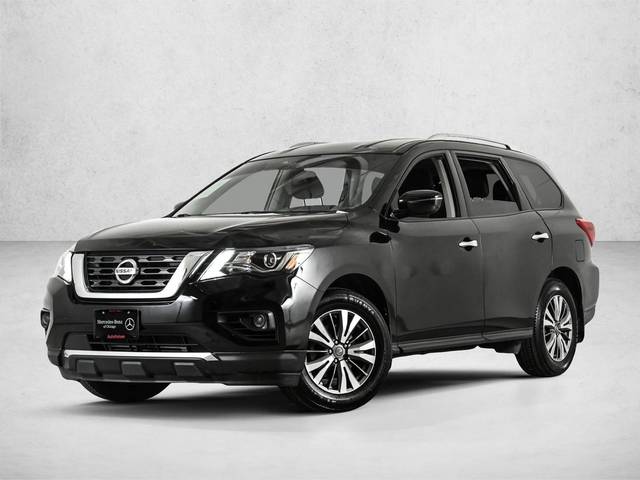 2019 Nissan Pathfinder S FWD photo