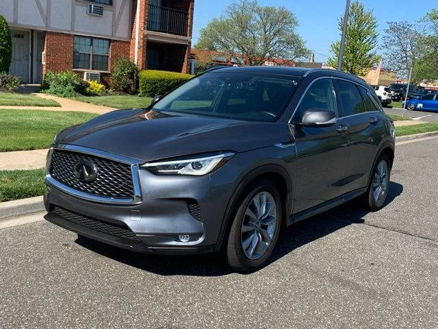 2019 Infiniti QX50 LUXE AWD photo
