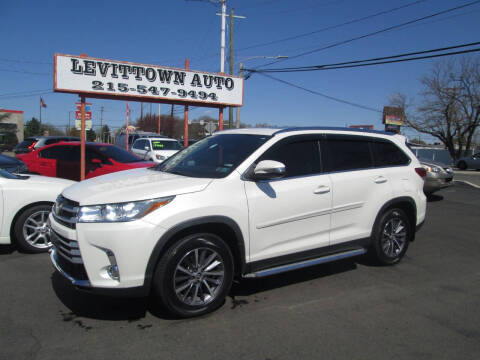 2019 Toyota Highlander XLE AWD photo