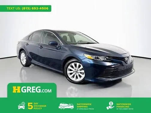2019 Toyota Camry LE FWD photo