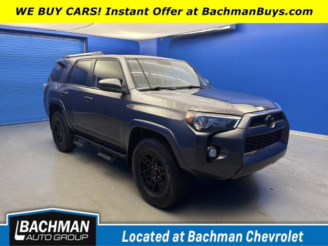 2019 Toyota 4Runner SR5 4WD photo