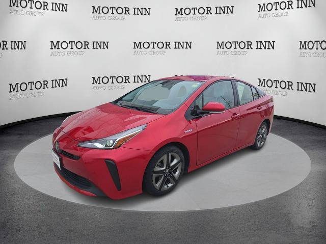 2019 Toyota Prius XLE FWD photo