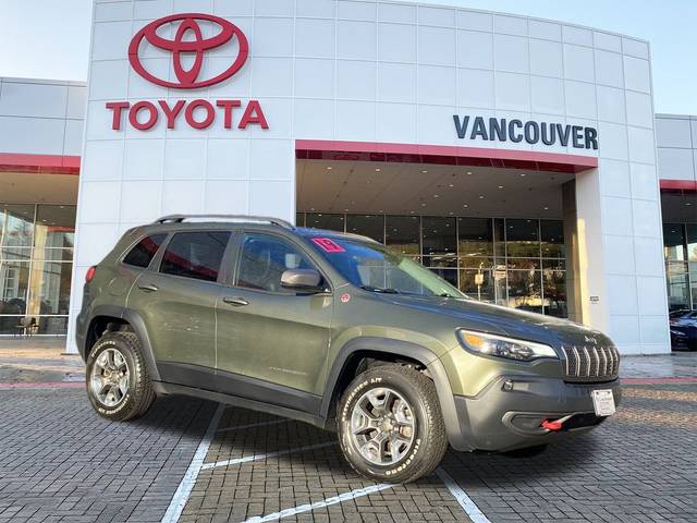 2019 Jeep Cherokee Trailhawk 4WD photo