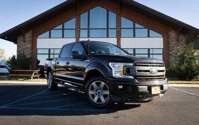 2019 Ford F-150 XLT 4WD photo