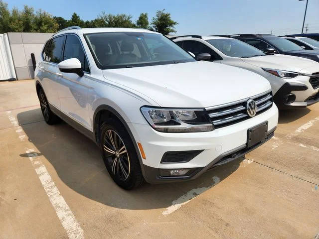 2019 Volkswagen Tiguan SEL FWD photo