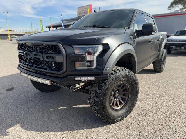 2019 Ford F-150 Raptor 4WD photo