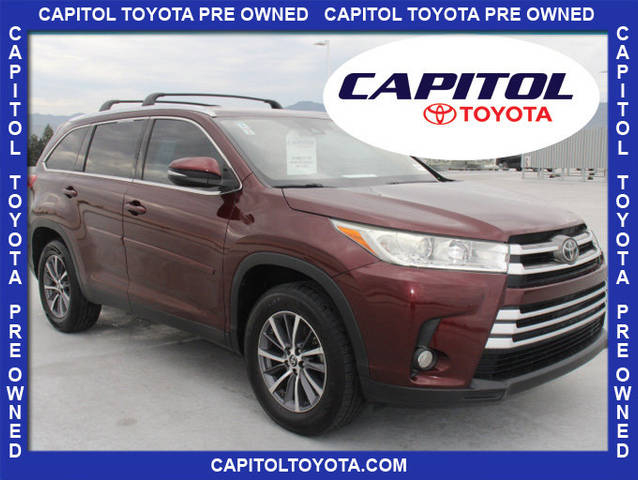 2019 Toyota Highlander XLE FWD photo