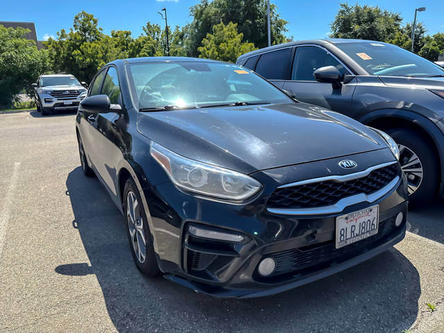 2019 Kia Forte LXS FWD photo