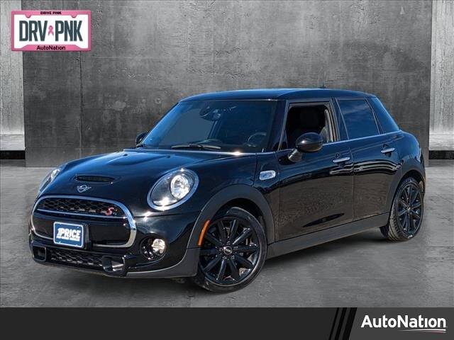 2019 MINI Hardtop 4 Door Cooper S FWD photo