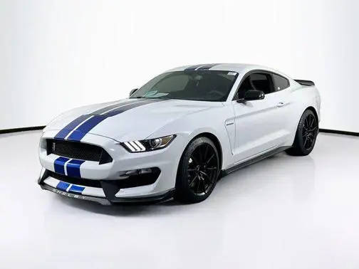 2017 Ford Mustang Shelby GT350 RWD photo