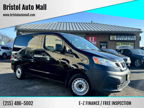 2019 Nissan NV200 S FWD photo