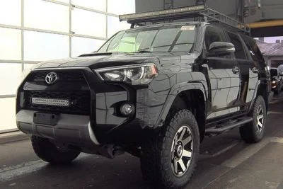 2019 Toyota 4Runner TRD Off Road Premium 4WD photo