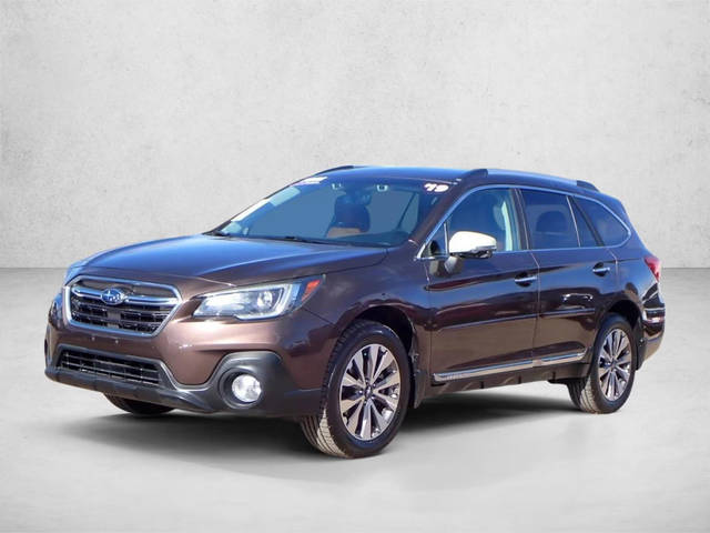 2019 Subaru Outback Touring AWD photo