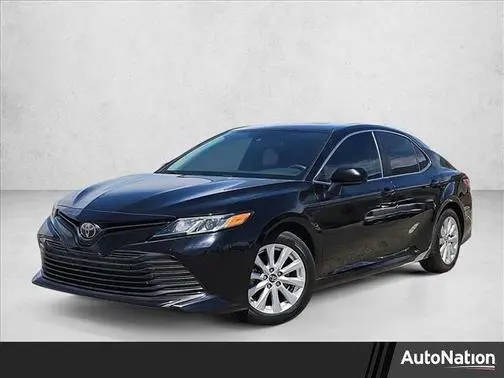 2019 Toyota Camry LE FWD photo